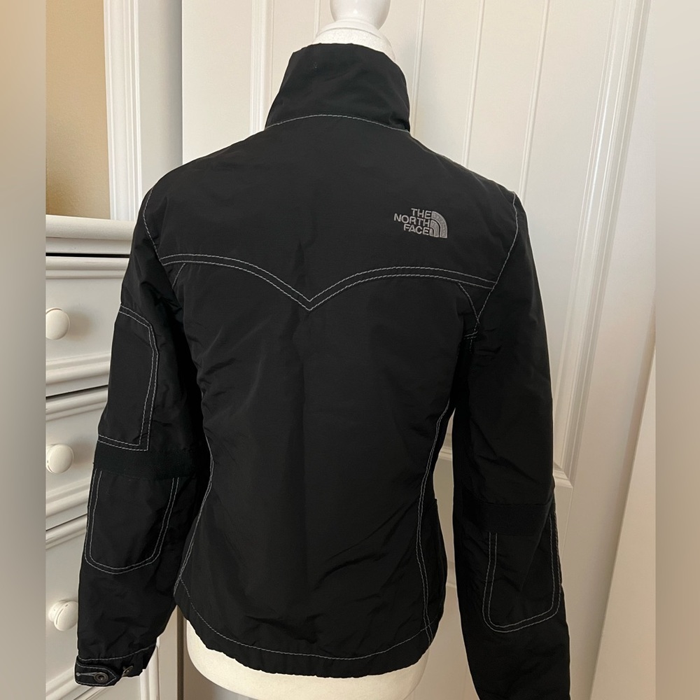 TNF Everyday Jacket - Picture 4 of 11